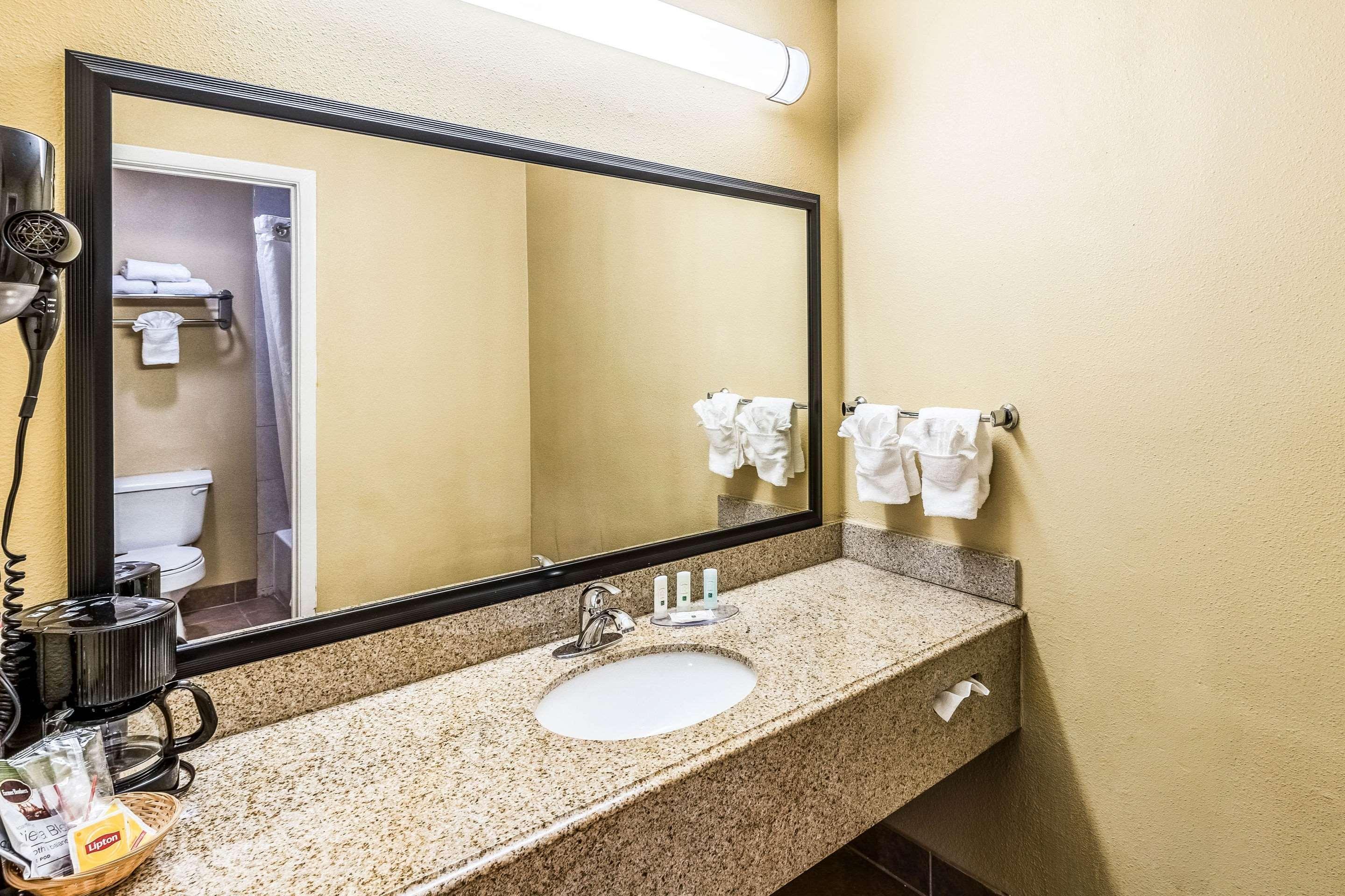 Quality Inn Corsicana Esterno foto