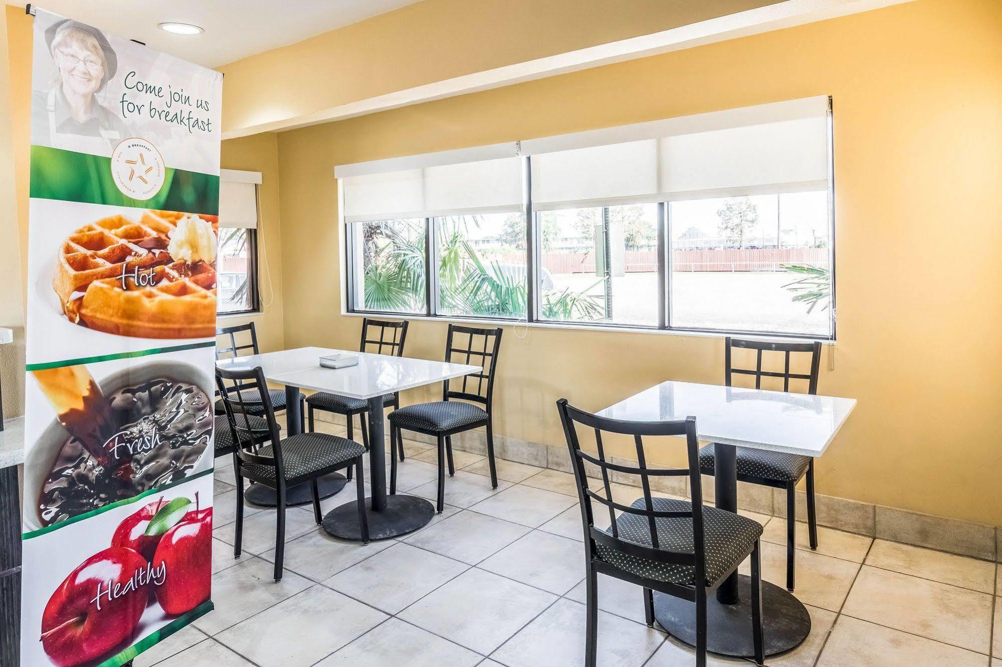 Quality Inn Corsicana Esterno foto